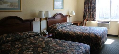 Shore Pointe Motor Lodge Of St Clair Shores Roseville Esterno foto